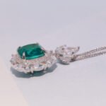 Lab-grown cushion Cut imitation Emerald Necklace